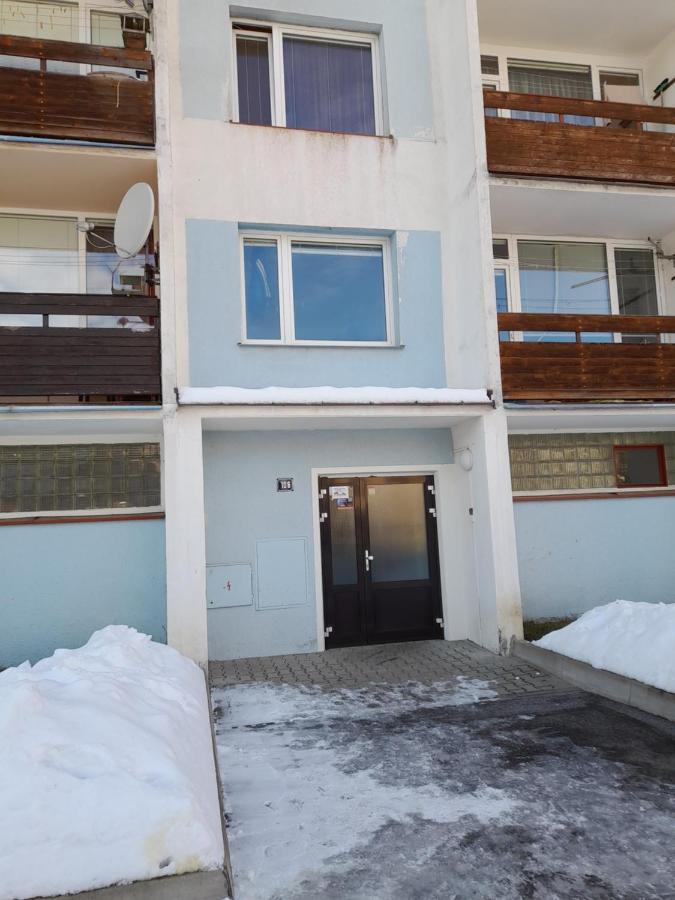Apartman Spicak Jiretin pod Bukovou Bagian luar foto